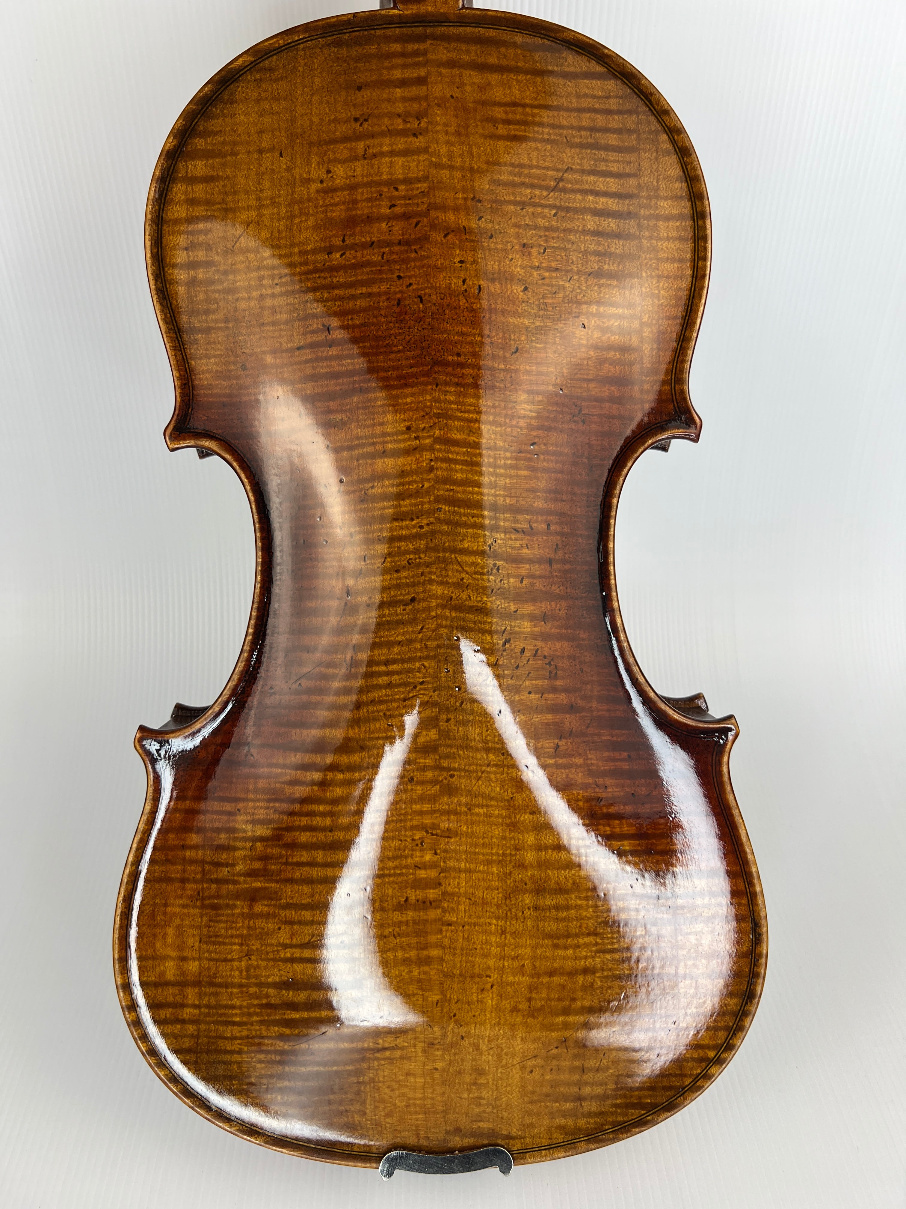 Luthier - 8 Violin