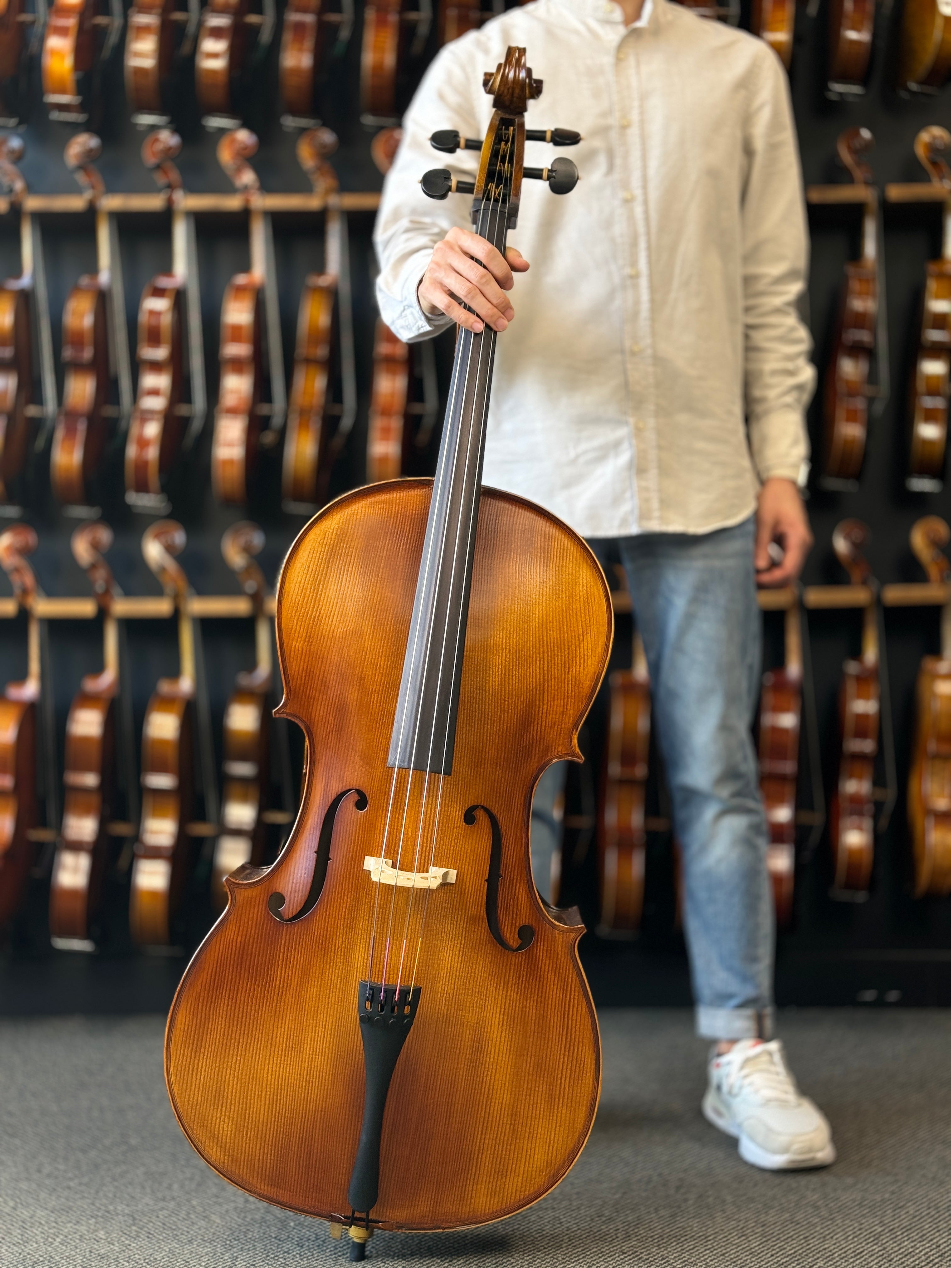 Sonore Cello Outfit