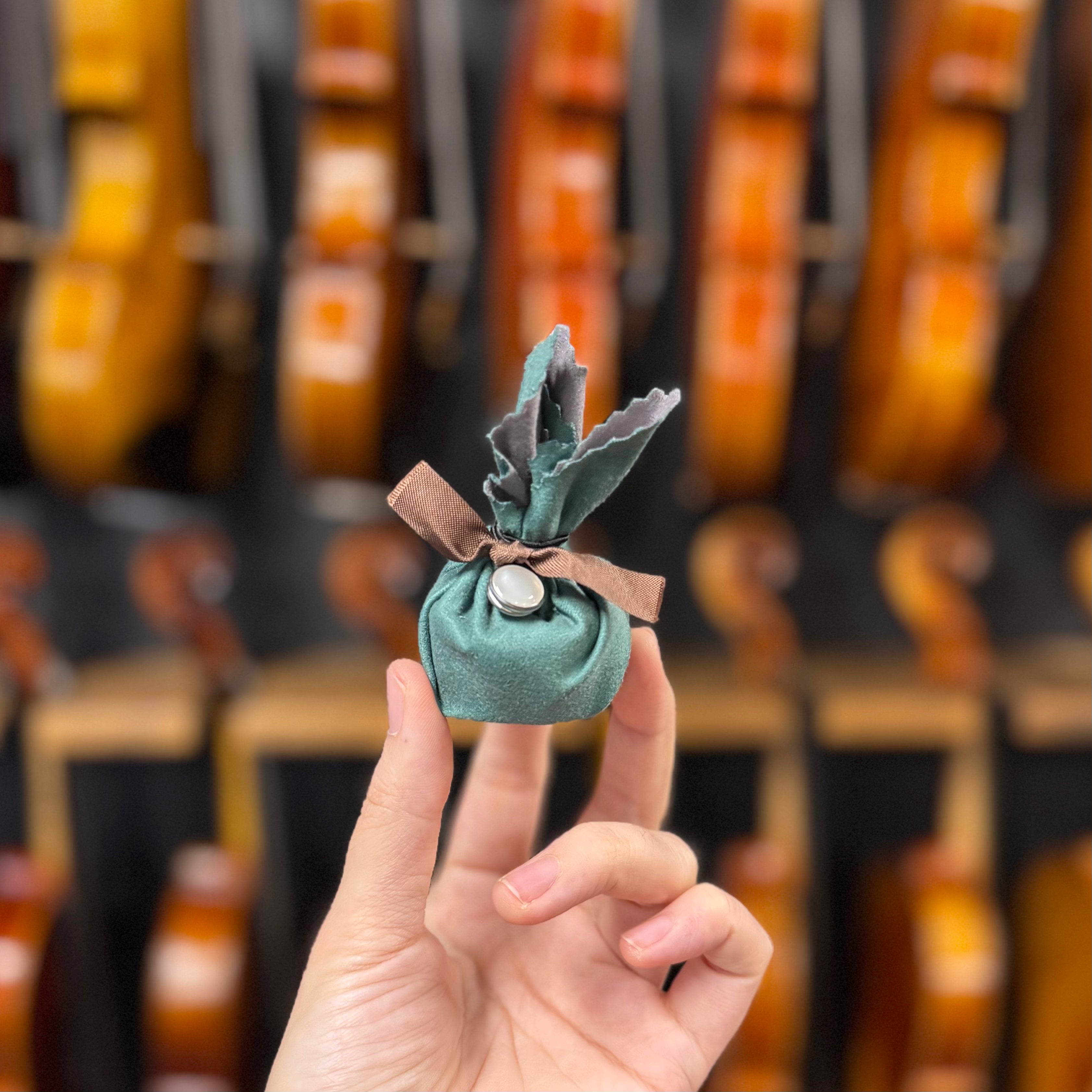 Hills Violin and Viola Rosin