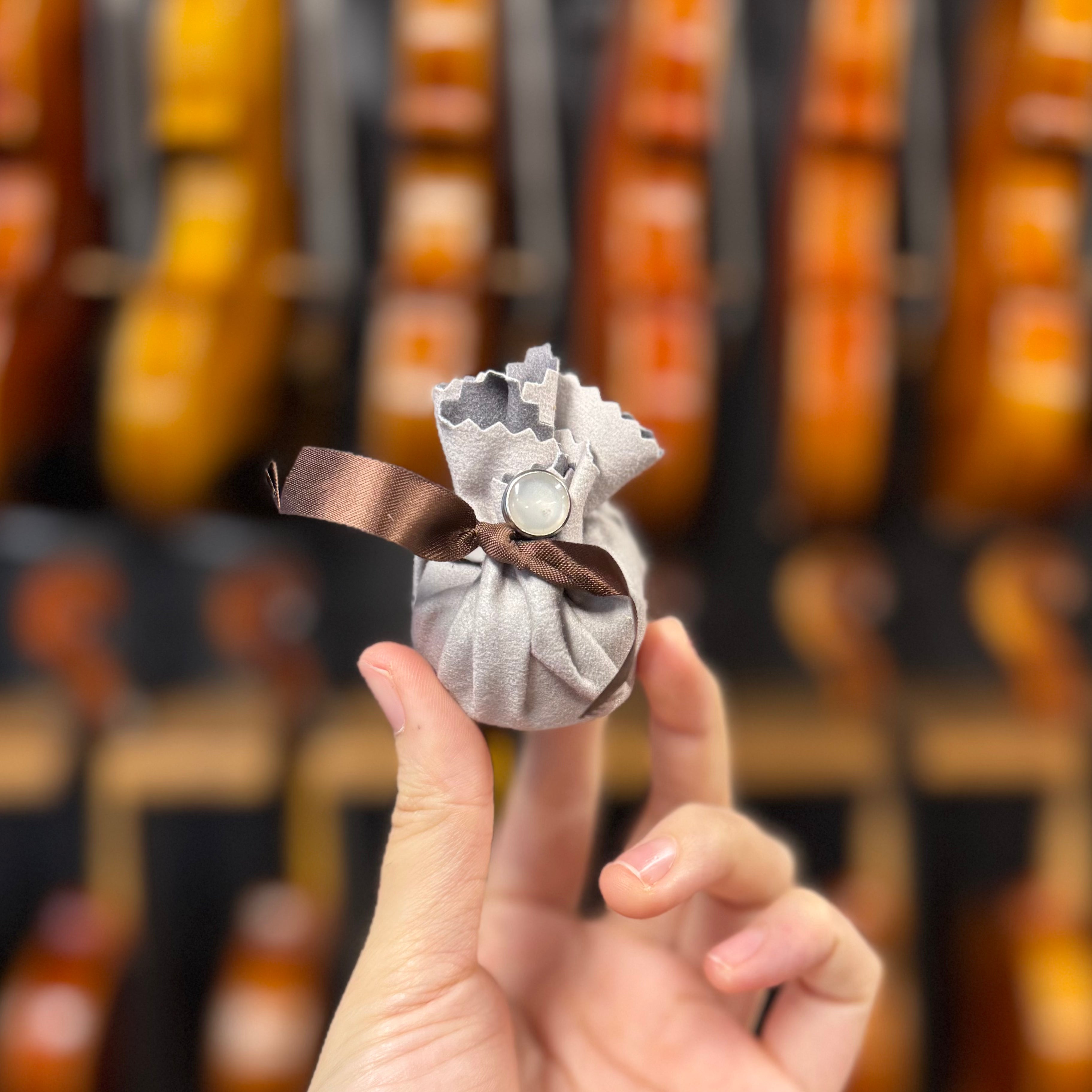 Hills Violin and Viola Rosin